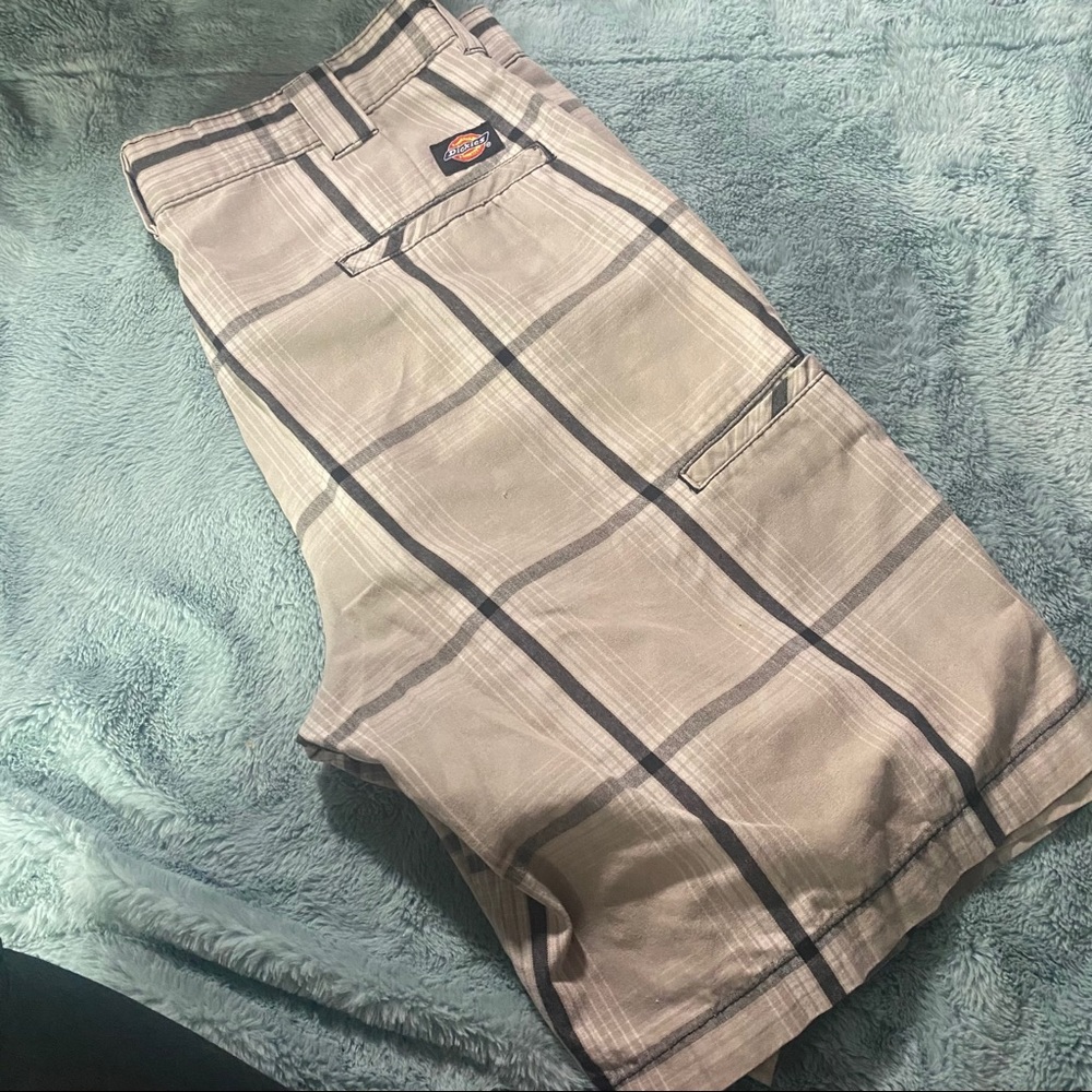 Dickies shorts regular fit size 36